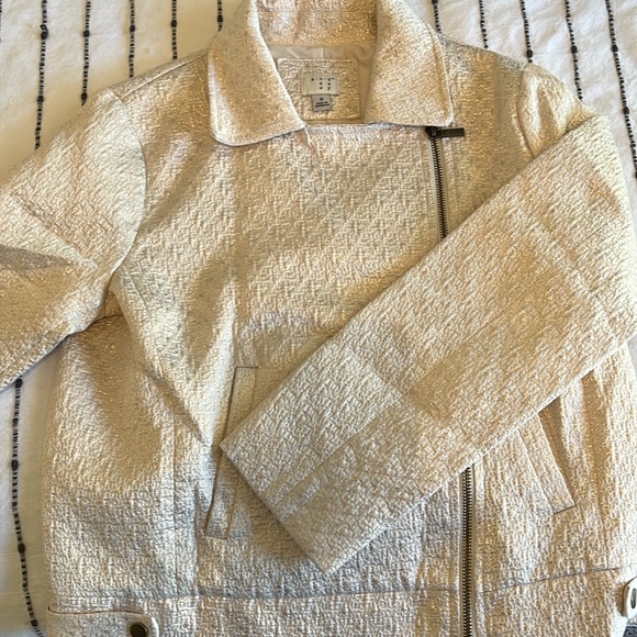 Cream with Gold Sparkles Jacket - Picture 2 of 7